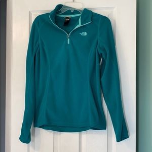 North Face tea quarter zip
